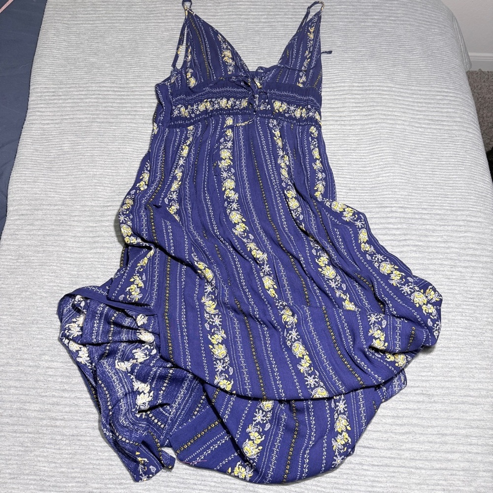 Promesa Floral Patterned Flowy Blue Spaghetti Strap Maxi Dress Size Large NWOT - Picture 7 of 7